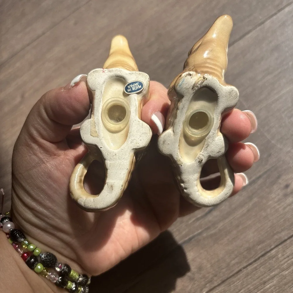 Vintage Stoneware ALLIGATORS JAPAN Salt Pepper Shakers Set Cottage